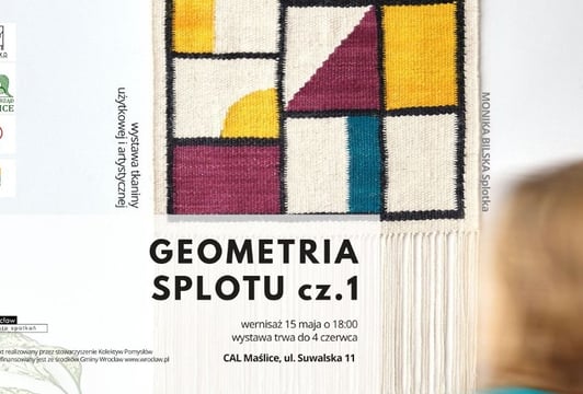 Wystawa tkaniny artystycznej i użytkowej