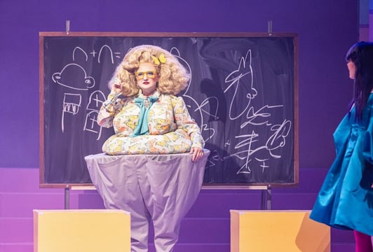 Zła dziewczynka | 7+