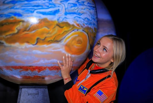 Kosmopark we Wrocławiu – interaktywna podróż przez kosmos od 13 grudnia