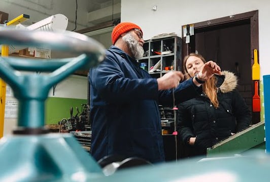 Międzynarodowy Dzień Książki na żywo: Pokazy druku typograficznego w Drukarni przy ul. Otwartej 12