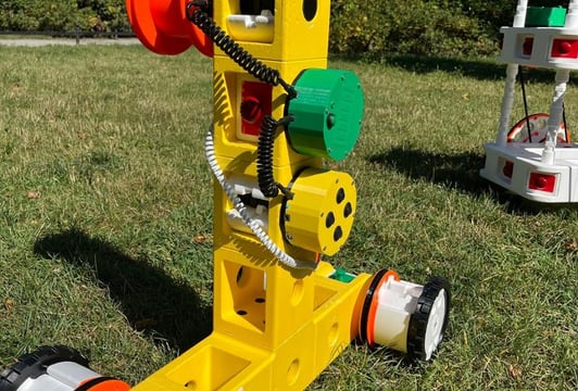 Prototypuss- ROBOTYKA, zajęcia z budowania robotów z ogromnych klocków !
