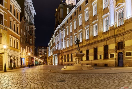 Fontanna Szermierza na placu Uniwersyteckim