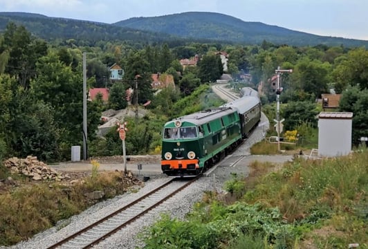 Kolejowe szlaki Dolnego Śląska: Pociągiem w Góry Sowie i do Kłodzka oraz Polanicy-Zdroju 03.05.2026