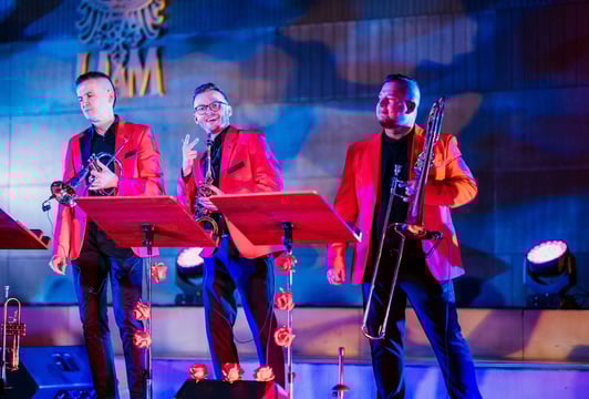 Z TOBĄ CHCĘ OGLĄDAĆ ŚWIAT - koncert z orkiestrą