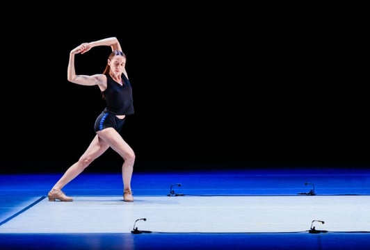 Étude no 1 | Solo według choreografii Marie Chouinard, w interpretacji Carol Prieur