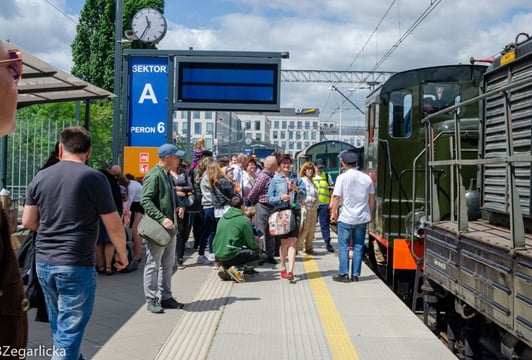 Wystawa taboru kolejowego z okazji 180-lecia kolei na Ziemiach Polskich - Wrocław Leśnica