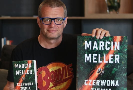 Marcin Meller ze swoją najnowszą książką