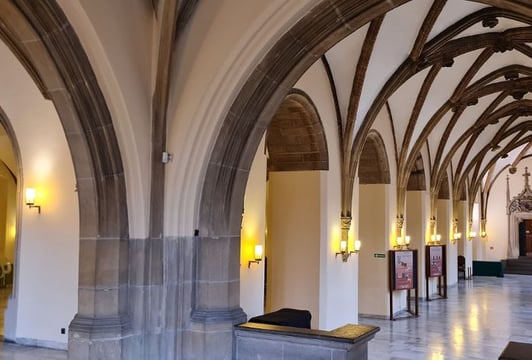 „Tajemnice Wrocławskiego Ratusza” – wycieczka z przewodnikiem