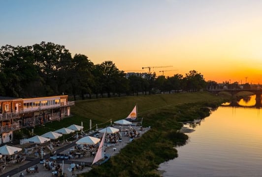 Marina Kleczków – beach bar