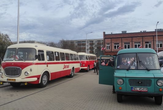 Jelcz 043