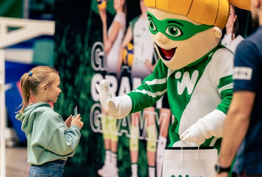 Polski kobiecy klub siatkarski z Wrocławia. Obecnie zespół występuje w rozgrywkach Ligi Siatkówki Kobiet.