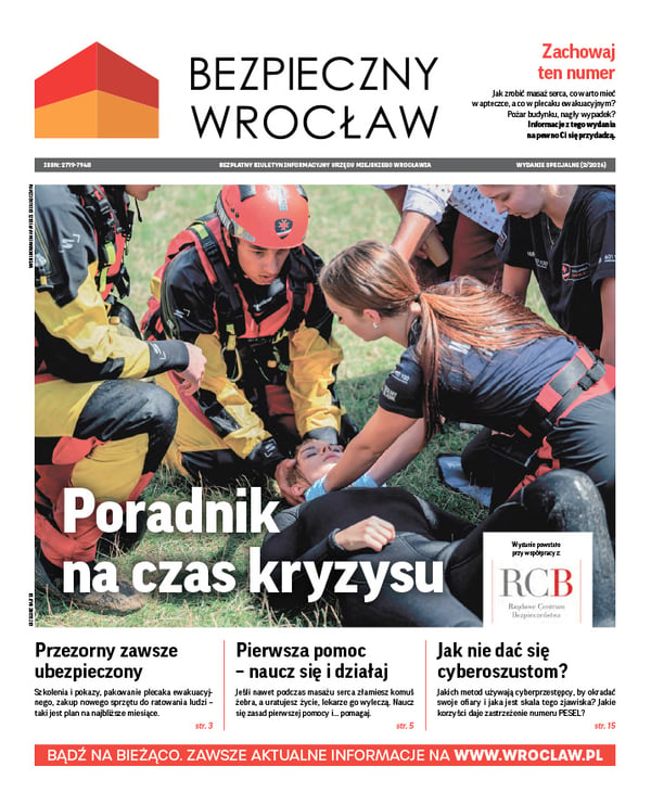 Zdjecie okładki biuletynu - Służby podczas szkolenia z akcji ratowniczej
