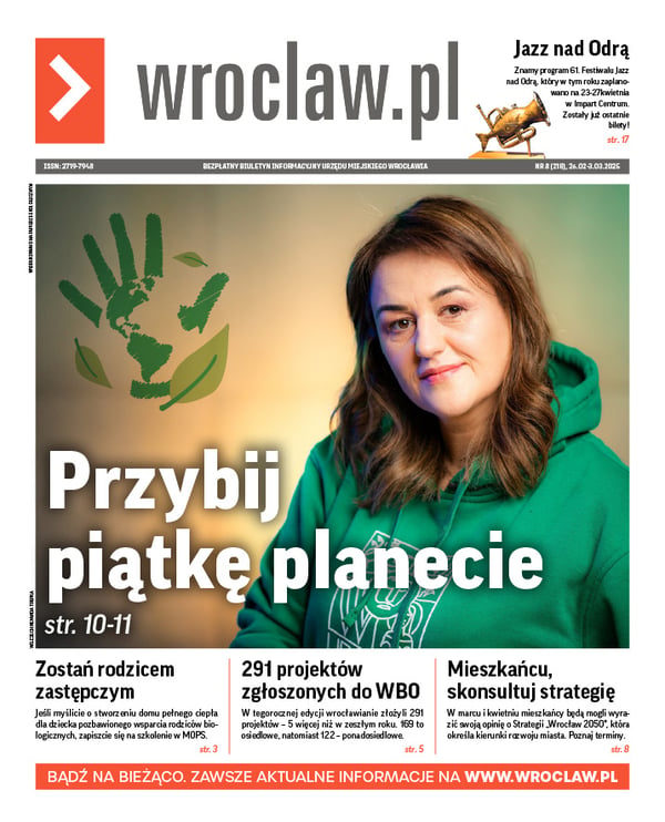 Zdjecie okładki biuletynu - Sylwia Majcher - edukatorka ekologiczna - przygotowała na zlecenie Urzędu Miejskiego Wrocławia akcję Piątka dla planety