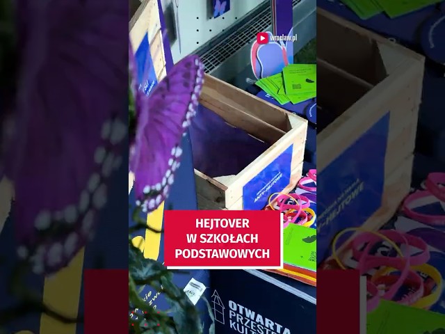 Wideo - Wyjątkowy autobus zaparkował w szkołach #wroclaw