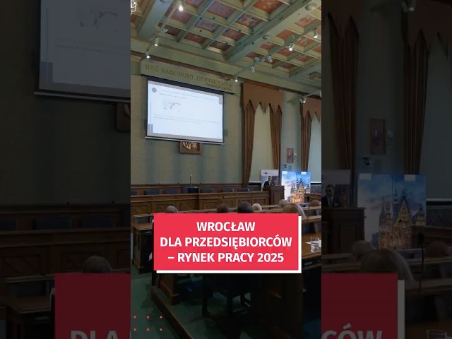 Wideo - Rozmawiali o rynku pracy i zespołach międzypokoleniowych podczas konferencji w Sukiennicach.