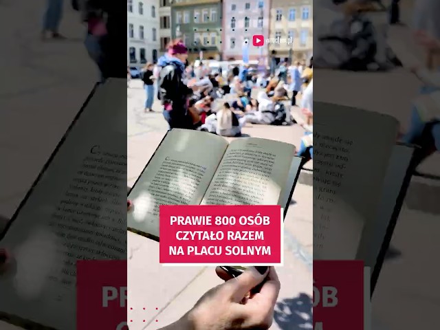 Wideo - Blisko 800 osób czytało na pl. Solnym. To rekord! #wroclaw