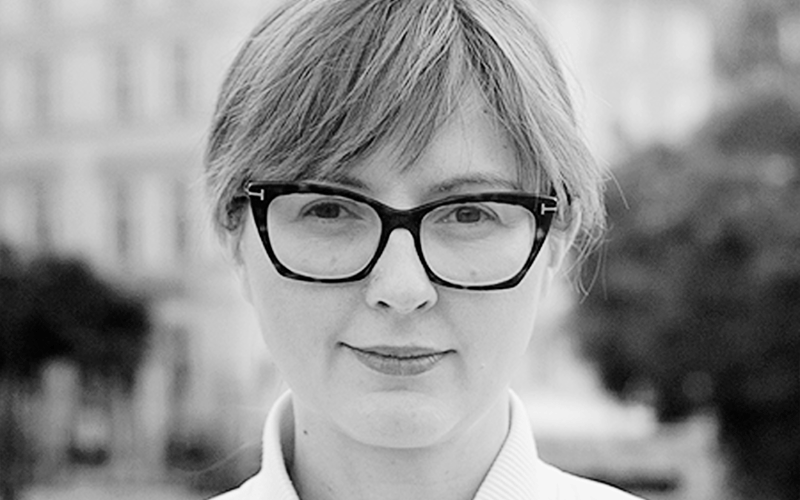 <p>Działaczka na rzecz dostępnej kultury. Wiceprezeska Fundacji Katarynka. Wspiera kadry kultury w inkluzywnym projektowaniu wydarzeń. Łączy sektor kultury z odbiorcami i uczy o ich potrzebach.&nbsp;</p> <p>Od 14 lat wsp&oacute;łpracuję i działam na rzecz dostępnej kultury. Wsp&oacute;łprowadzę Fundację Katarynka, kt&oacute;ra organizuje wsp&oacute;lnie z instytucjami dostępne wydarzenia do os&oacute;b ze szczeg&oacute;lnymi potrzebami. Od 7 lat wspieram, szkolę i trenuję kadry kultury w zakresie wdrażania dostępności.&nbsp;</p> <p>Jestem wsp&oacute;łautorką &bdquo;Wrocławskich Standard&oacute;w Dostępności Kultury i Wydarzeń&rdquo;, kt&oacute;re od 2019 r. są drogowskazem dla wielu instytucji jak działać inkluzywnie.&nbsp;</p> <p>Jestem ekspertką i wsp&oacute;łautorką m.in.&bdquo; Poradnika dla sektora kultury &ndash; dostępność realizowanym przez Fundację Kultury bez Barier na zlecenie MFiPR oraz &bdquo;Ekspertyzy dotyczącą dostępności do kinematografii dla os&oacute;b z niepełnosprawnościami&rdquo; realizowaną przez Fundację Integracja na zlecenie MKiDN.&nbsp;</p> <p>Byłam ekspertką w zespole konsultacyjnym projektu &bdquo;Kultura bez Barier&rdquo;, w ramach kt&oacute;rej powstał Model Dostępnej Kultury i udzielono wsparcia ponad 160 instytucjom kultury. Projekt realizowali: PFRON, Fundacja Kultury bez barier, KUBIA, MKiDN.&nbsp;</p> <p>Jestem wsp&oacute;łautorką poradnika z zakresu dostępności &bdquo;Odbiorca Kultury w kryzysie zdrowia psychicznego&rdquo; stworzonego przez Fundację Katarynka. Jestem w zespole programowym Forum Kina bez Barier organizowanego przez Centrum Kultury Zamek w Poznaniu.&nbsp;</p> <p>W tym roku realizuję stypendium MKiDN z zakresu dostępności kultury dla os&oacute;b w kryzysie zdrowia psychicznego &bdquo;Czuj się dobrze w kulturze&rdquo;.&nbsp;</p> <p>Wsp&oacute;łprowadzę Wrocławską Siec Dostępności Kultury dla koordynator&oacute;w dostępności, bo jednym z moich cel&oacute;w jest wzmacnianie os&oacute;b zajmujących się dostępnością w kulturze.&nbsp;</p> <p>Upowszechniam wiedzę i walczę o zmianę w obszarze kultury dla zdrowia psychicznego., gdyż to jedno z kluczowych wyzwań zar&oacute;wno w projektowaniu kultury jak i w samych zespołach.&nbsp;</p> <p><strong>Rekomendacje:</strong></p> <ul class="wp-block-list"> <li>Aleksandra Zając</li> </ul>