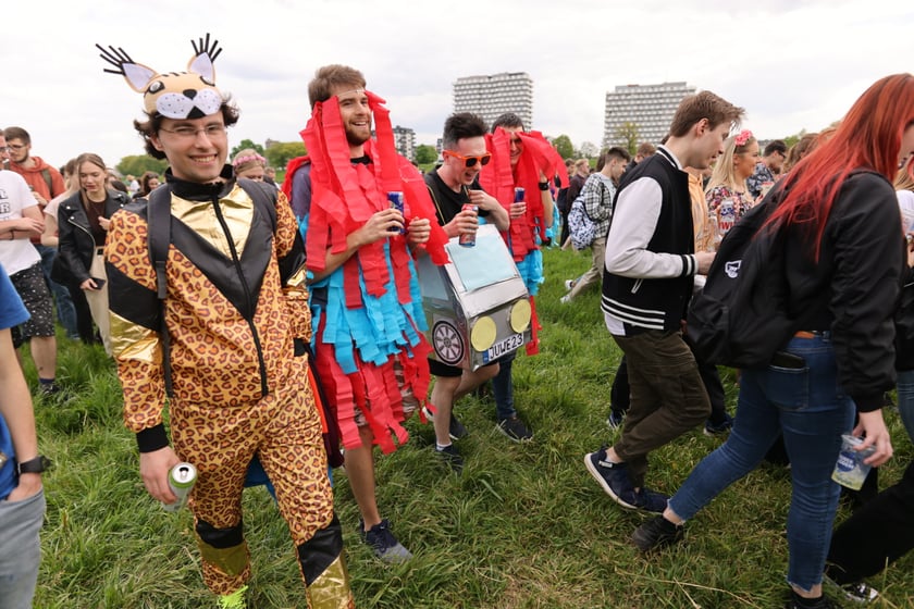 Juwenalia 2023 we Wrocławiu. Na zdjęciu studenci