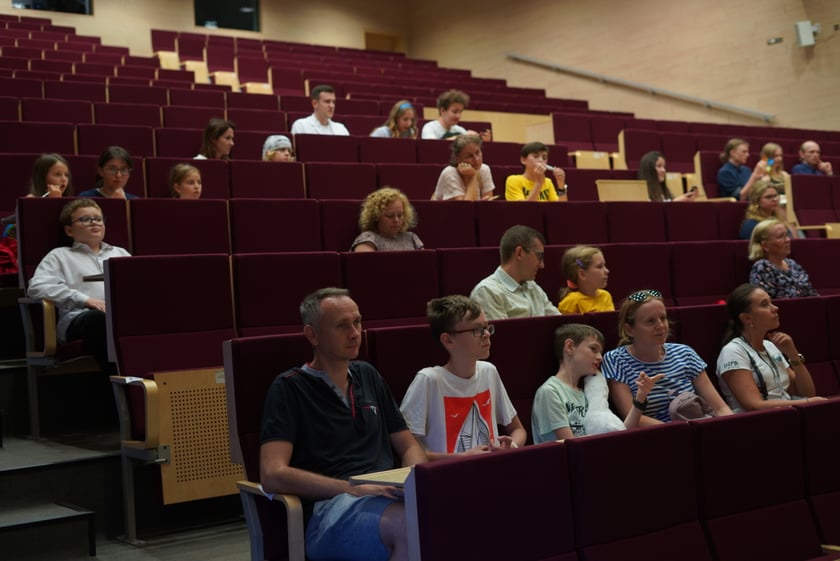 Galeria zdjęć z pierwszego dnia Dolnośląskiego Festiwalu Nauki 2023 we Wrocławiu
