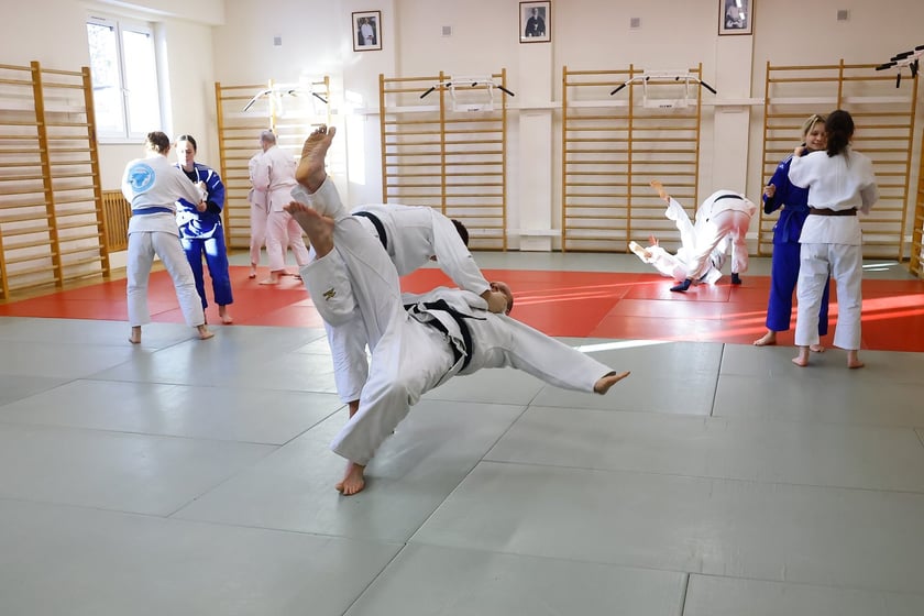 Trening judo prowadzili&nbsp;kpr. Agata Ozdoba-Błach i&nbsp;st. szer. Damian Szwarnowiecki