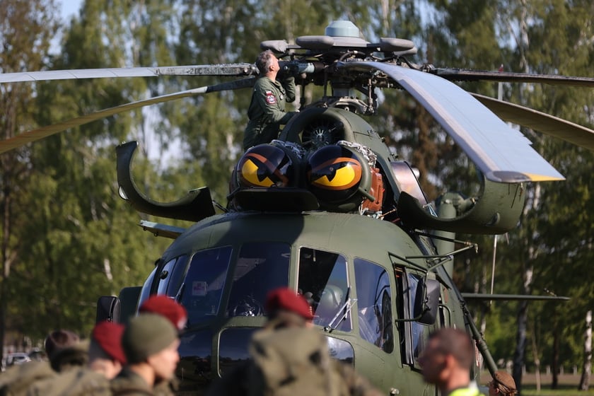 Ćwiczenia w szkole oficerskiej realizowano na podstawie doświadczeń z frontu w Ukrainie