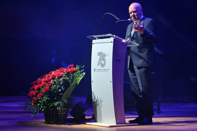 Gala z okazji 75-lecia Uniwersytetu Medycznego we Wrocławiu. Prof. Andrzej Kübler