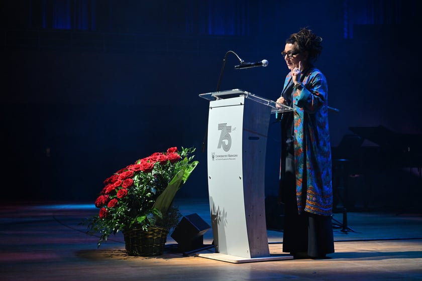 Gala z okazji 75-lecia Uniwersytetu Medycznego we Wrocławiu. Olga Tokarczuk