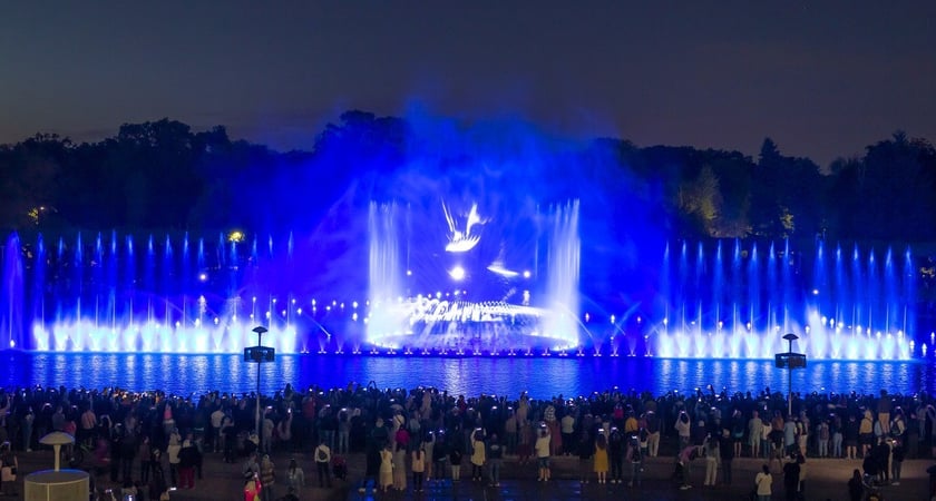Pokaz fontanny multimedialnej we Wrocławiu. Pierwszy pokaz specjalny po dwuletniej przerwie