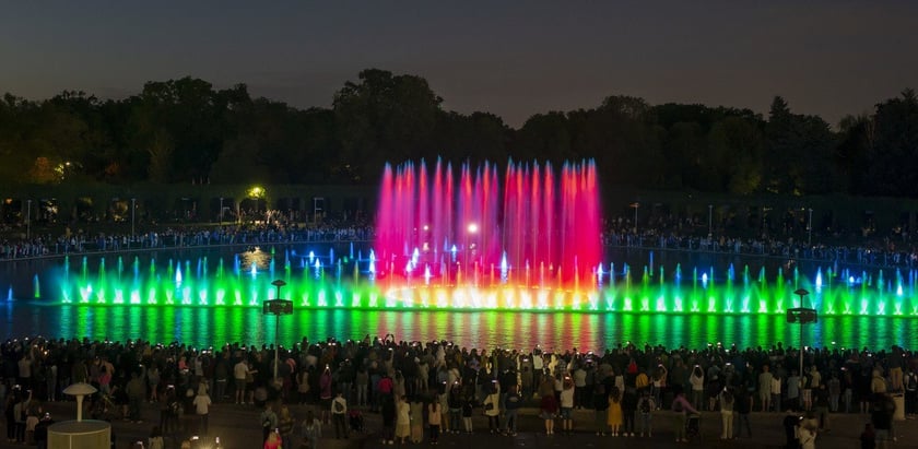 Pokaz fontanny multimedialnej we Wrocławiu. Pierwszy pokaz specjalny po dwuletniej przerwie