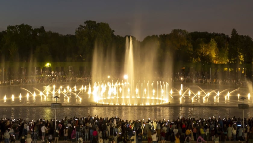 Pokaz fontanny multimedialnej we Wrocławiu. Pierwszy pokaz specjalny po dwuletniej przerwie