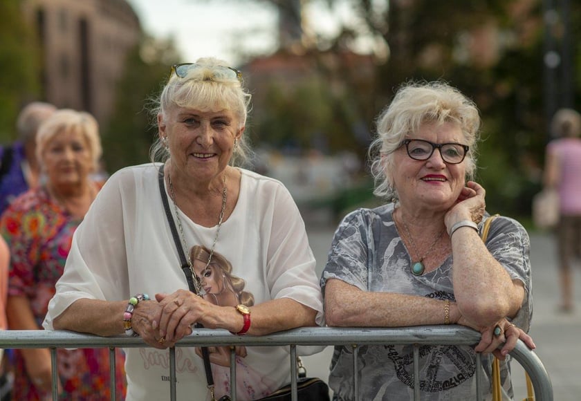 Wrocławska Potańcówka: wrocławianie tanecznie pożegnali wakacje na pl. Wolności [28.08.2022]