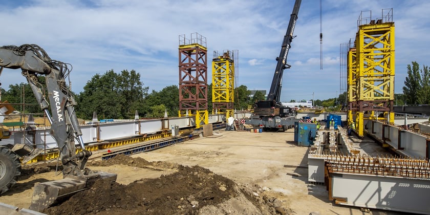 Budowa nowych mostów Chrobrego, wrzesień 2022
