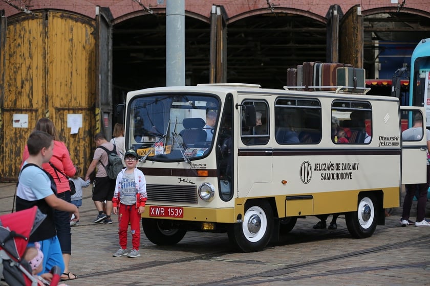 Dzień Otwarty Zajezdni Popowice 2022, zobacz stare autobusy i tramwaje