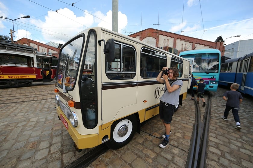 Dzień Otwarty Zajezdni Popowice 2022, zobacz stare autobusy i tramwaje