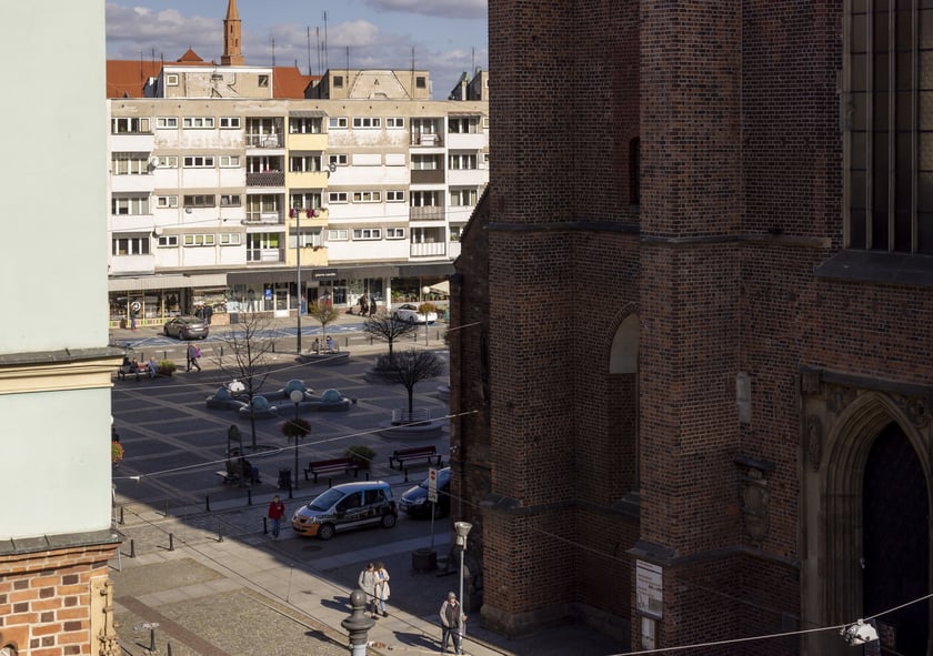 Przy kościele Marii i Magdaleny
