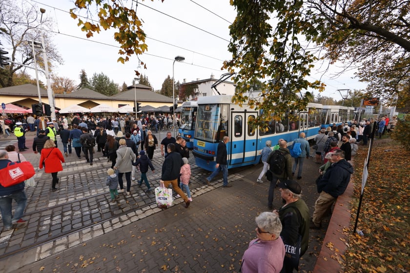 Cmentarz Osobowicki we Wrocławiu Wszystkich Świętych 2022