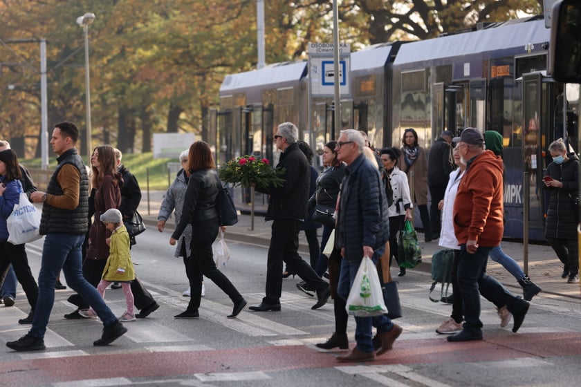 Cmentarz Osobowicki we Wrocławiu Wszystkich Świętych 2022