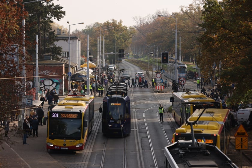 Cmentarz Osobowicki we Wrocławiu Wszystkich Świętych 2022