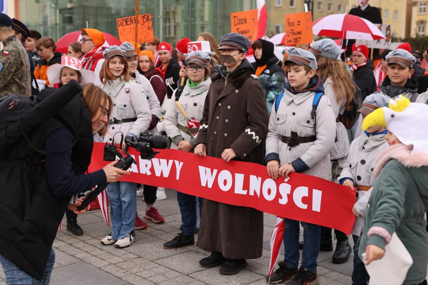 Radosna Parada Niepodległości 2022