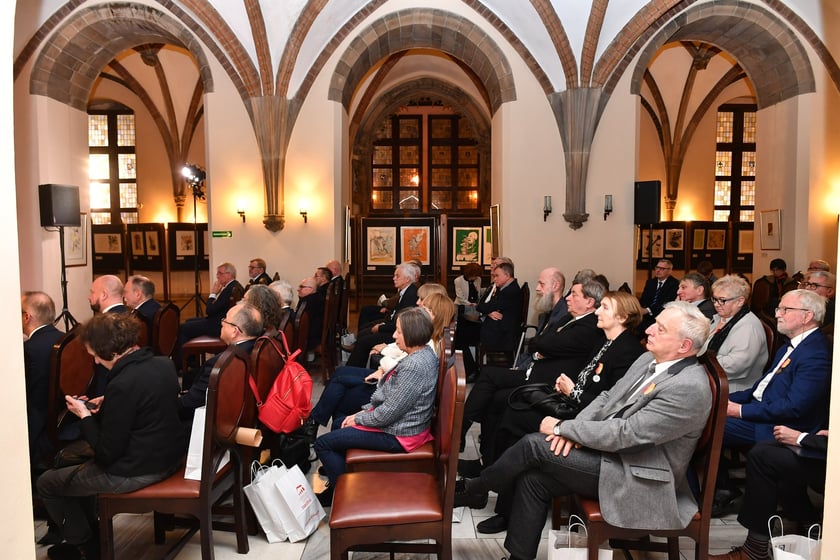 Uroczystość nadania odznak "Wrocław z wdzięcznością ? Wratislawia Grato Animo" działaczom Studenckiego Komitetu Solidarności we Wrocławiu