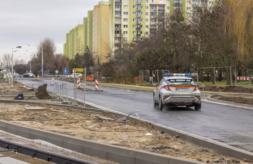 Na zdjęciu widać budowę linii autobusowo-tramwajowej na Nowy Dwór