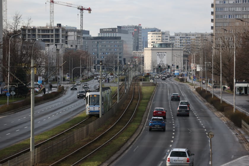 Okolice ulicy Legnickiej, placu Jana Pawła II i placu Strzegomskiego - styczeń 2023