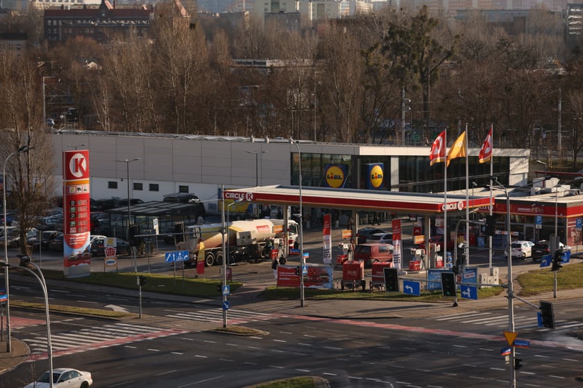 Okolice ulicy Legnickiej, placu Jana Pawła II i placu Strzegomskiego - styczeń 2023