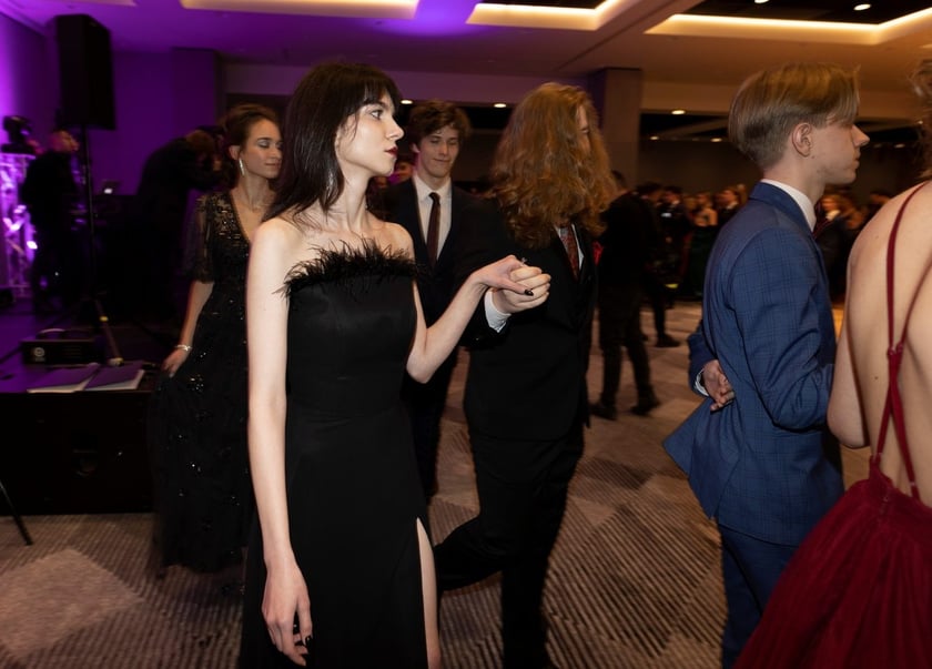 Studniówka XIV LO we Wrocławiu, 21 stycznia 2023 r., Hotel Q Plus na Bielanach Wrocławskich