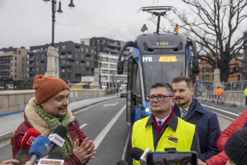 Krzysztof Świercz i Wojciech Kaim i Bartosz Nowak z Wrocławskich Inwestycji