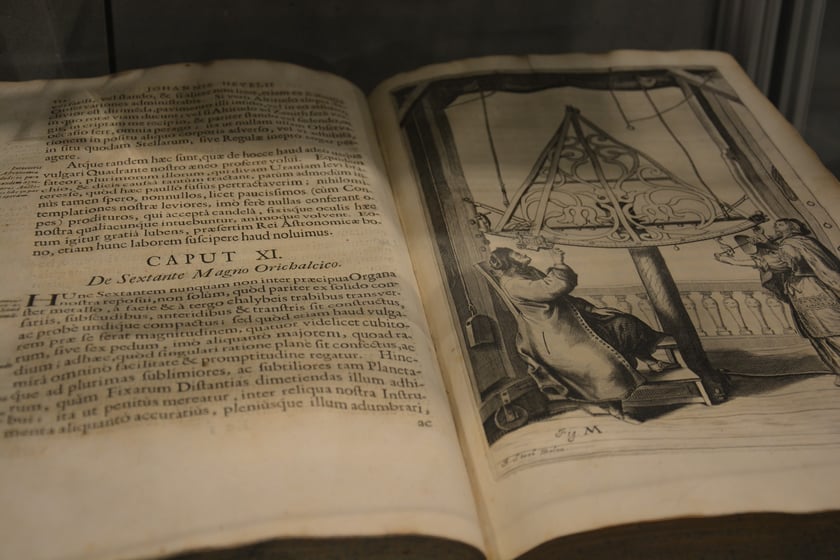 Zdjęcie z wystawy w bibliotece Uniwersytetu Wrocławskiego