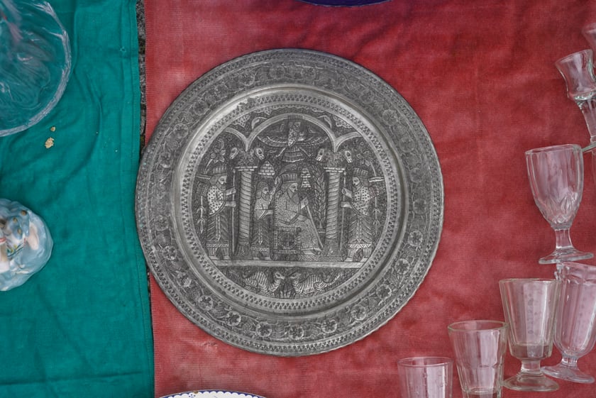 Giełda Staroci pod Iglicą przy Hali Stulecia we Wrocławiu