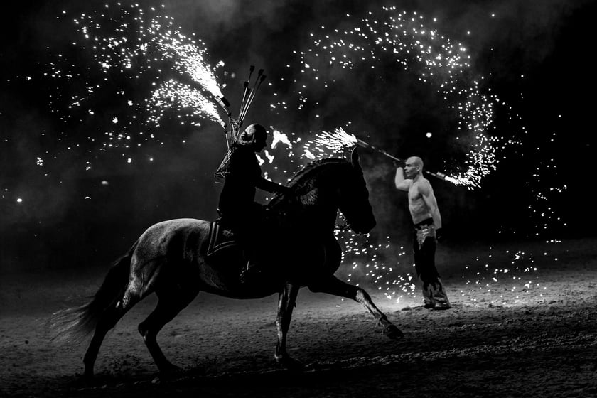 Zdjęcia Wiktora Rzeżuchowskiego, fotografa i  instruktora jazdy konnej