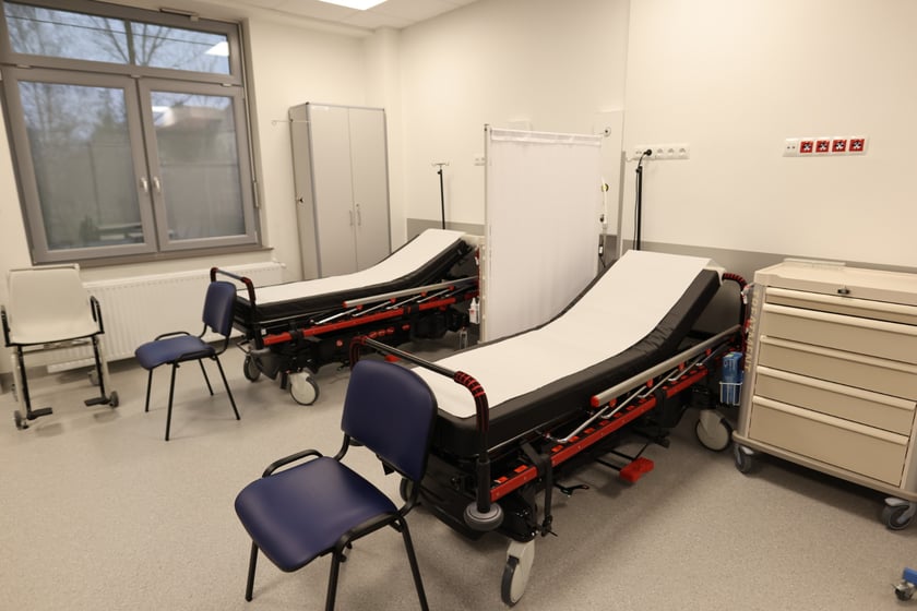 Zdjęcie z oficjalnego otwarcia Ośrodka Żywienia Klinicznego w szpitalu przy ul. Koszarowej
