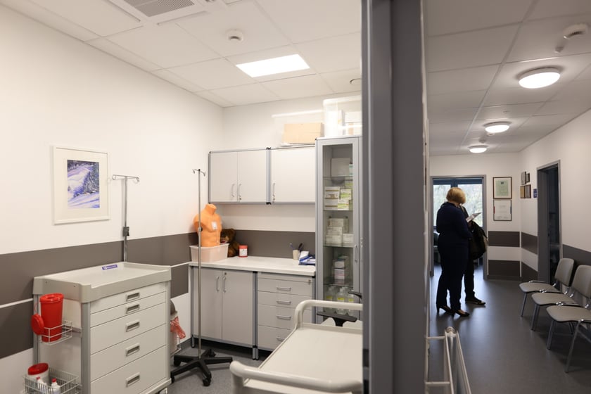 Zdjęcie z oficjalnego otwarcia Ośrodka Żywienia Klinicznego w szpitalu przy ul. Koszarowej
